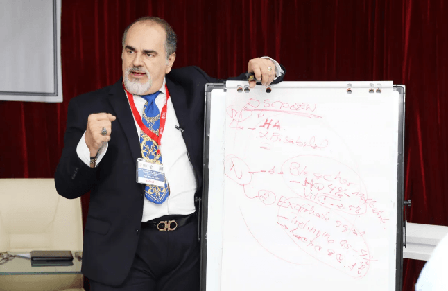 American Academy of Aesthetic Medicine (AAAM) Masters in Facial Aesthetics and Face Thread Lifting Course